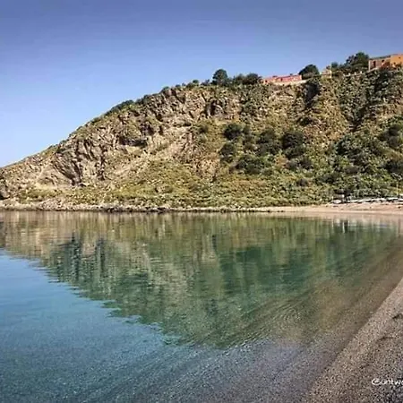 Lontano Dal Caos A Due Passi Dal Mare Condro