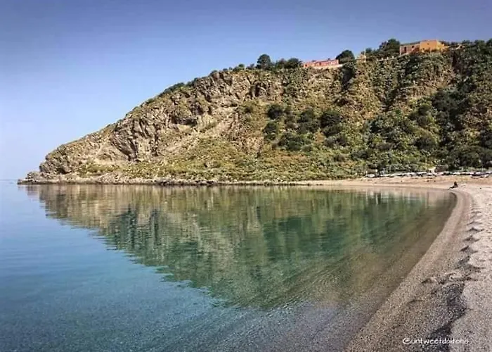 Lontano Dal Caos A Due Passi Dal Mare Condro